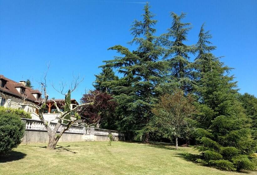 ペンション La Lezardière