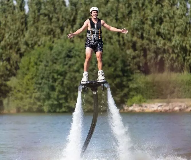 Lomakeskus Holiday Park Klein Strand