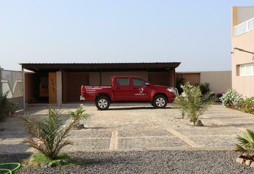 مبيت وإفطار Lafayette Alojamentos