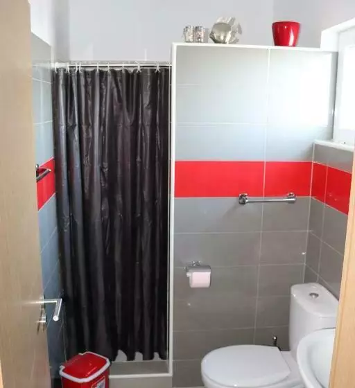 تختخواب و صبحانه Lafayette Alojamentos