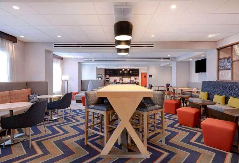 Hotelli Hampton Inn Crown Point