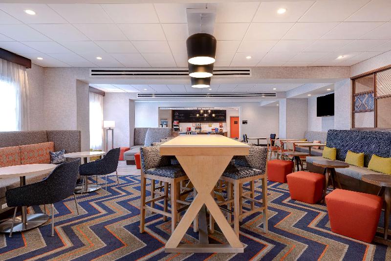 فندق Hampton Inn Crown Point