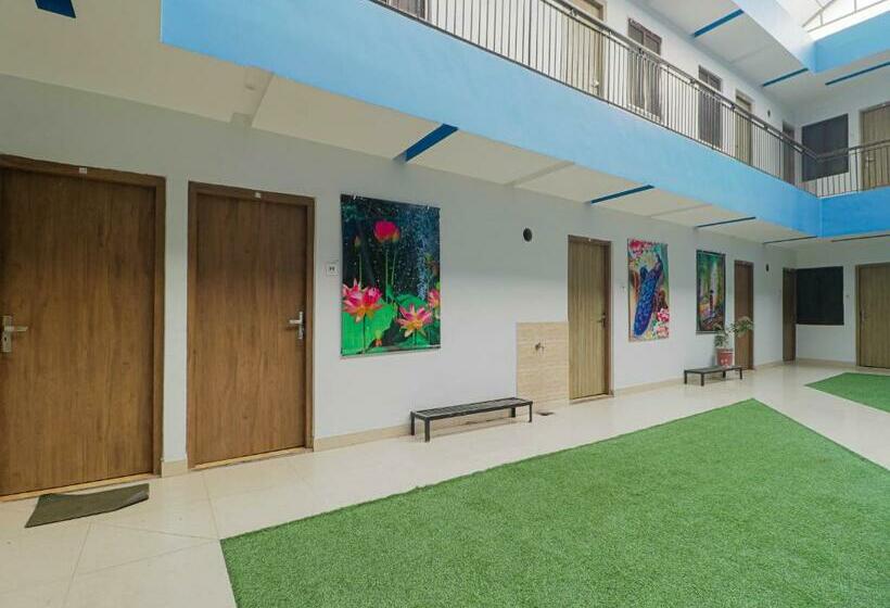 호텔 Oyo 80792 York