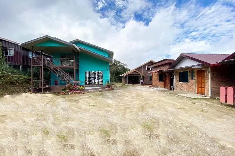 בית מלון כפרי Oyo 90288 Masilau Valley Kundasang