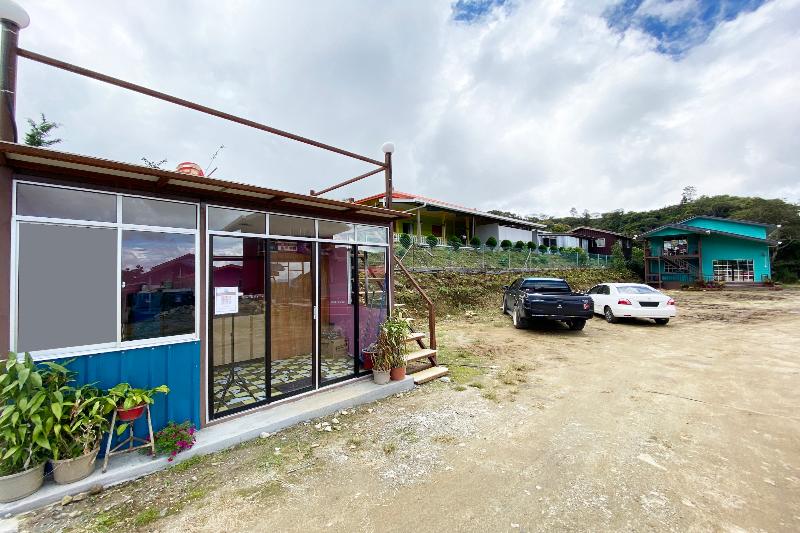 בית מלון כפרי Oyo 90288 Masilau Valley Kundasang