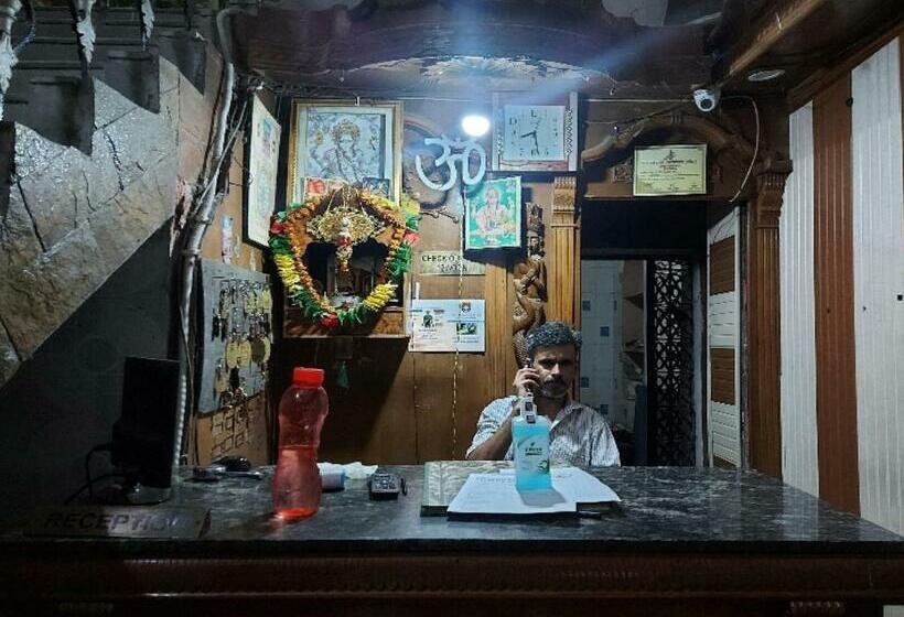 בית מלון כפרי Spot On 80848 Mandakini Guest House