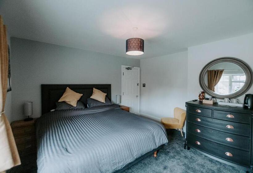 فندق The Royal Oak