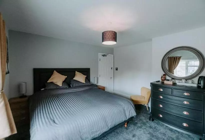 Hotelli The Royal Oak