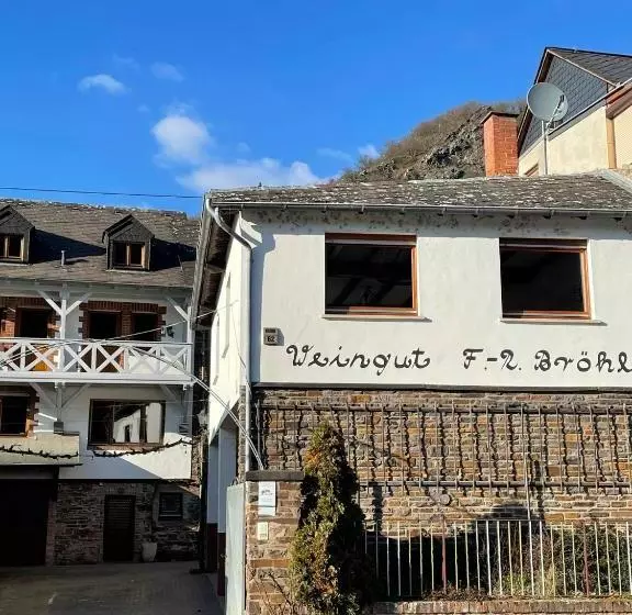 Majatalo Altes Weingut Bröhl