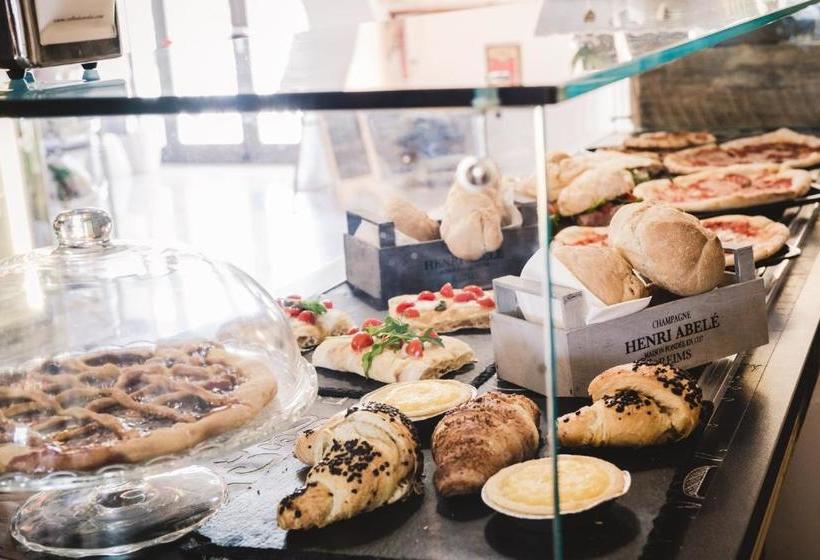 Отель The Flash   Venturina Terme