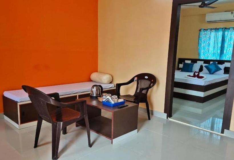 בית מלון כפרי Oyo 80652 Grand Mandarmoni