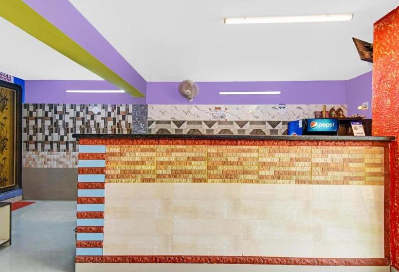 בית מלון כפרי Oyo 80652 Grand Mandarmoni