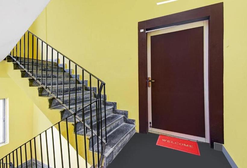 בית מלון כפרי Oyo 80652 Grand Mandarmoni