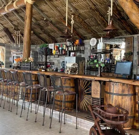 Hotelli Rancho Ecoturistico El Faro