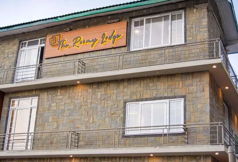 هتل The Roomy Lodge, Murree