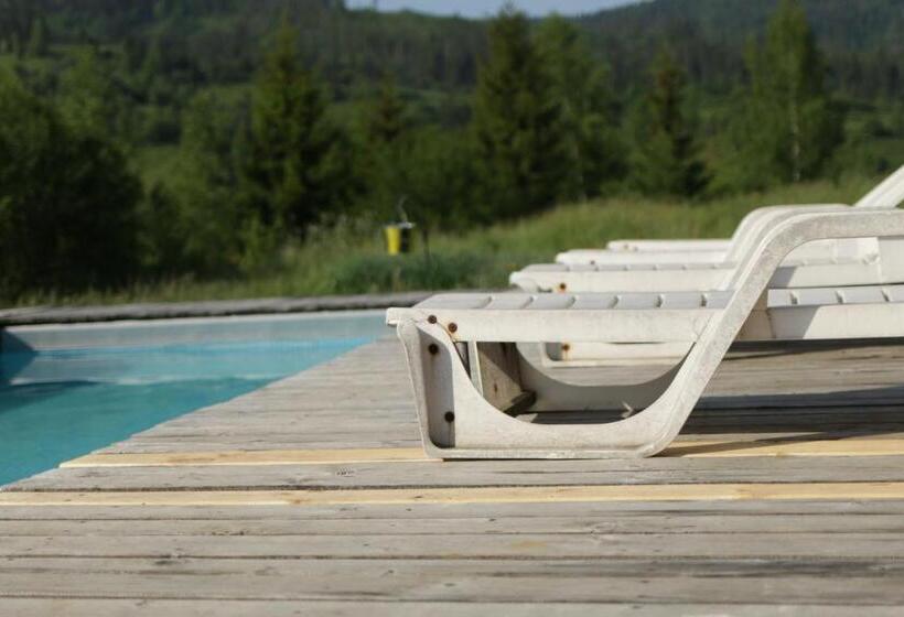 پانسیون котедж з неймовірними краєвидами