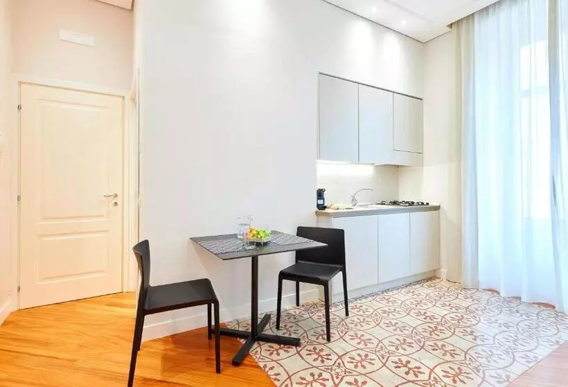 Villa Rosa Residence