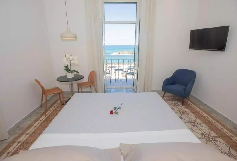 Villa Rosa Residence