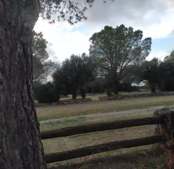 Aamiaismajoitus (B&B) Marrubiu Resort Note Di Stelle