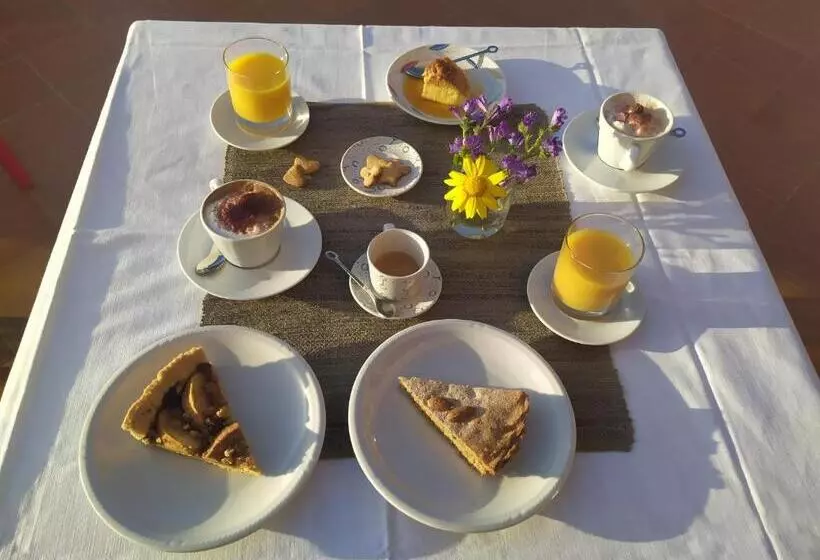 Aamiaismajoitus (B&B) Marrubiu Resort Note Di Stelle