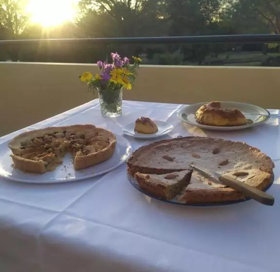 Aamiaismajoitus (B&B) Marrubiu Resort Note Di Stelle