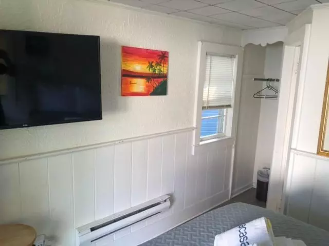 Herring Run Motel And Tiny Cabins