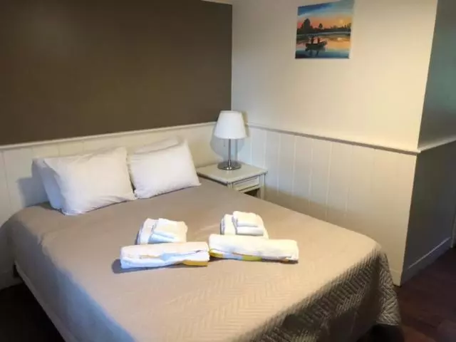 Herring Run Motel And Tiny Cabins