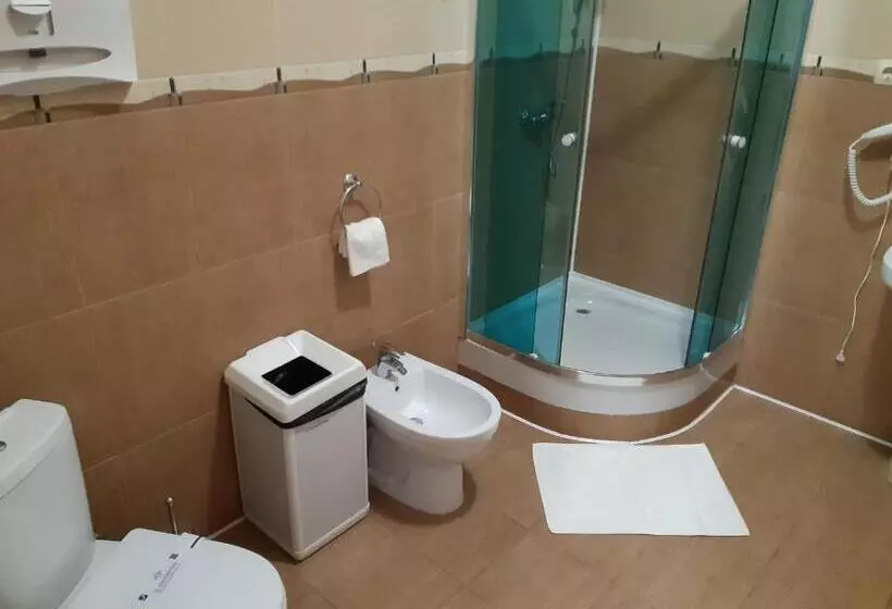 هتل In