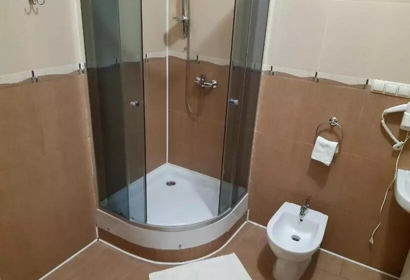 هتل In