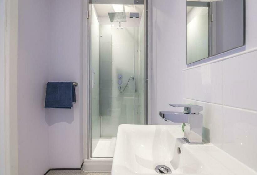 فندق No 2 Ocean Cabins   Saundersfoot Harbour   Saundersfoot