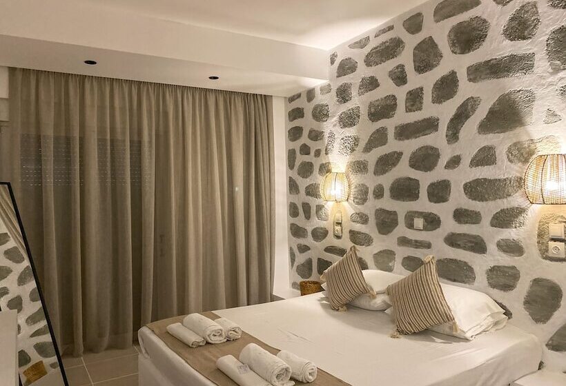 Ladiko Inn Hotel Faliraki  Anthony Quinn Bay