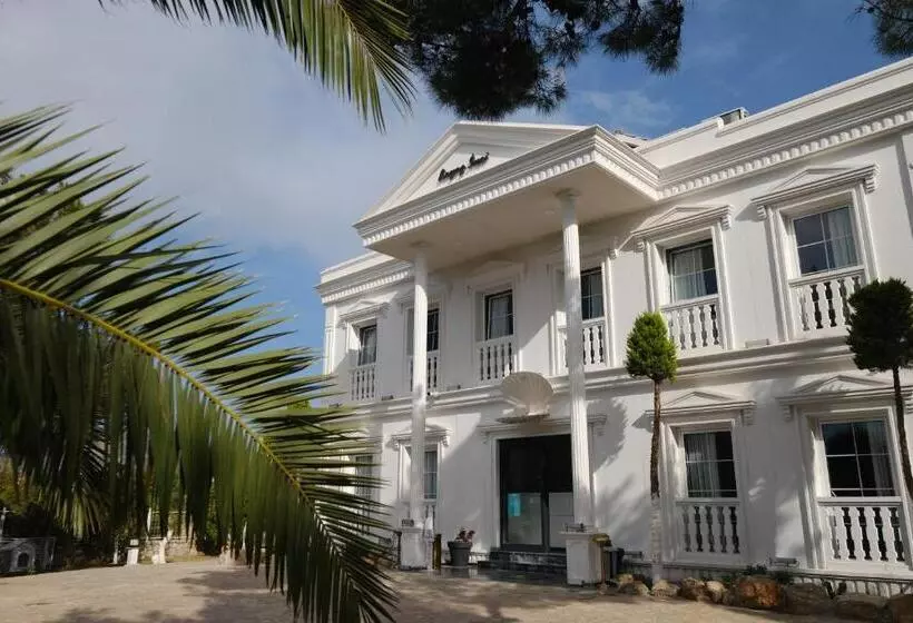 Otel Beyaz İnci