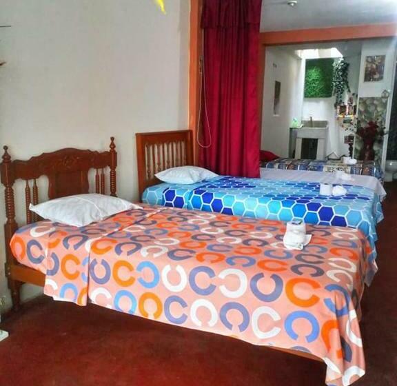 Pension Inti Hostel Airport