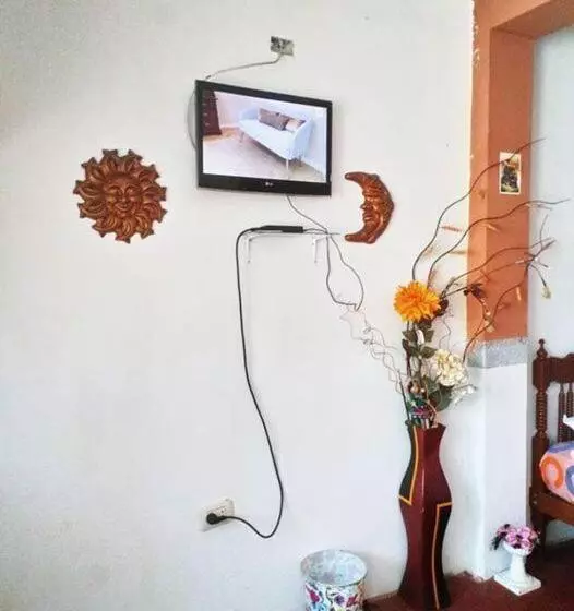 Majatalo Inti Hostel Airport