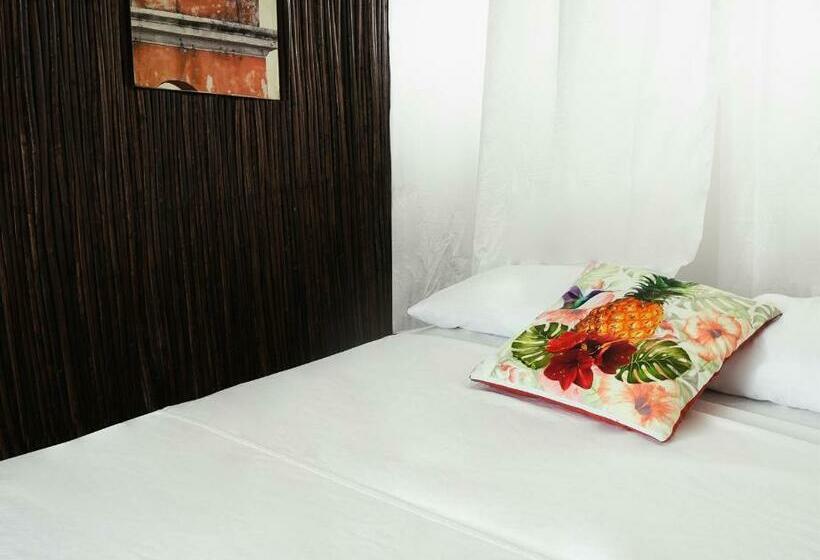 ペンション Playa Tortuga Barú