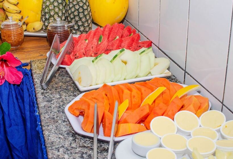 펜션 Pousada Morro Tropical