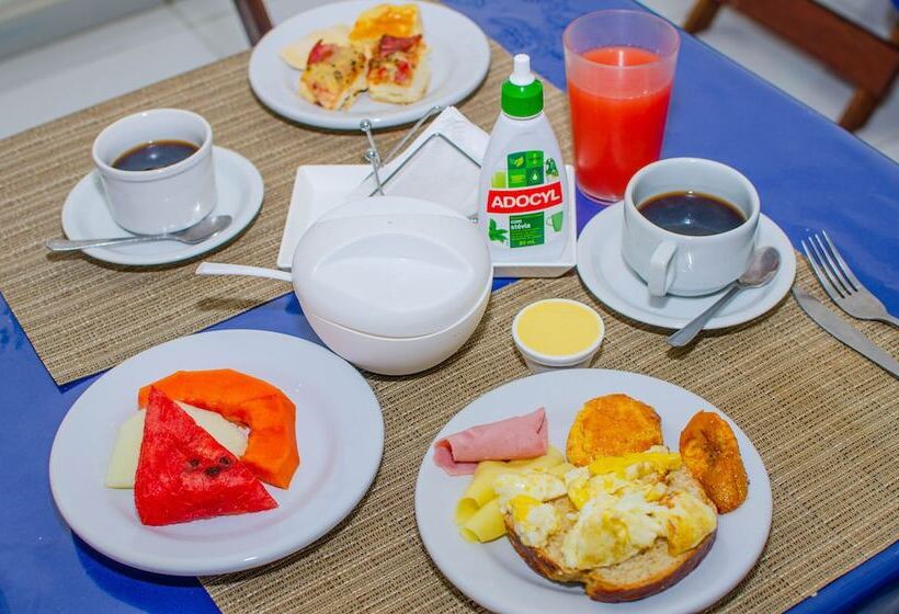 펜션 Pousada Morro Tropical