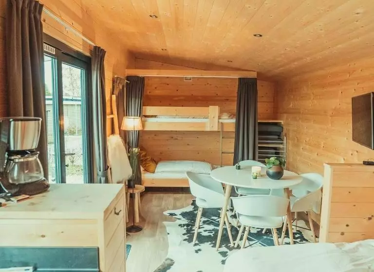 استراحتگاه Tiny House 4 People