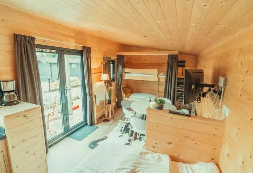 استراحتگاه Tiny House 4 People