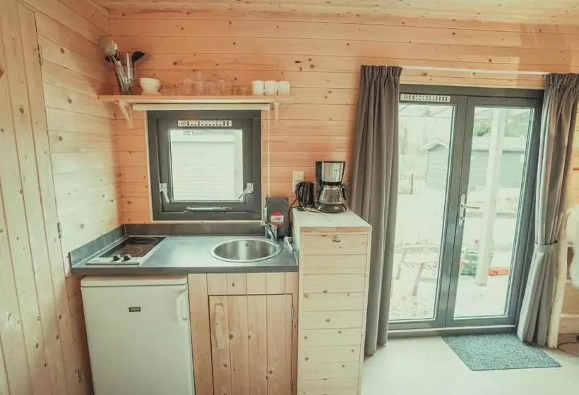 استراحتگاه Tiny House 4 People