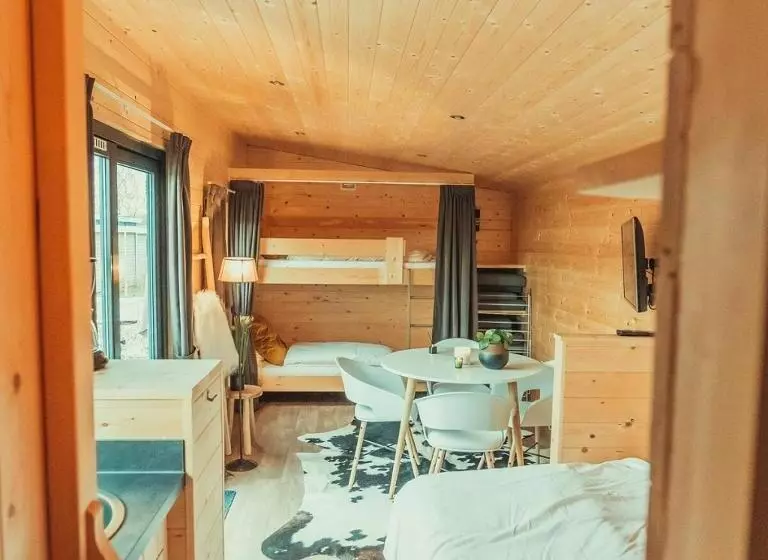 استراحتگاه Tiny House 4 People