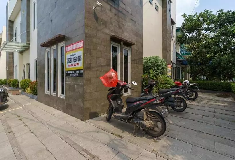 ホテル Dago Suites Syariah Cikarang Mitra Reddoorz