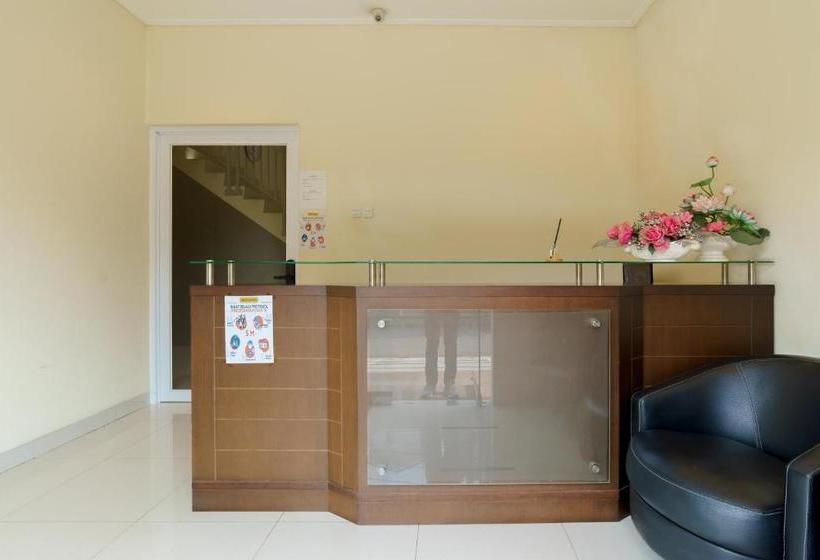 فندق Dago Suites Syariah Cikarang Mitra Reddoorz