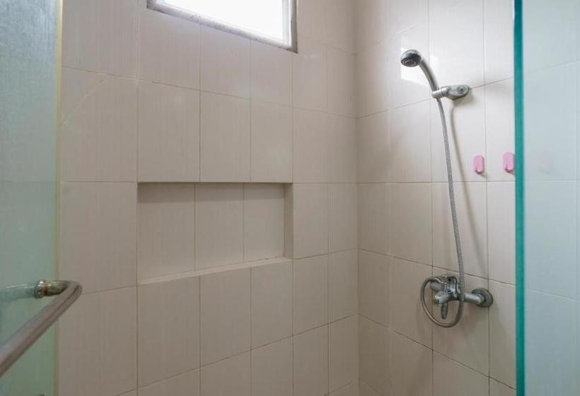 فندق Dago Suites Syariah Cikarang Mitra Reddoorz