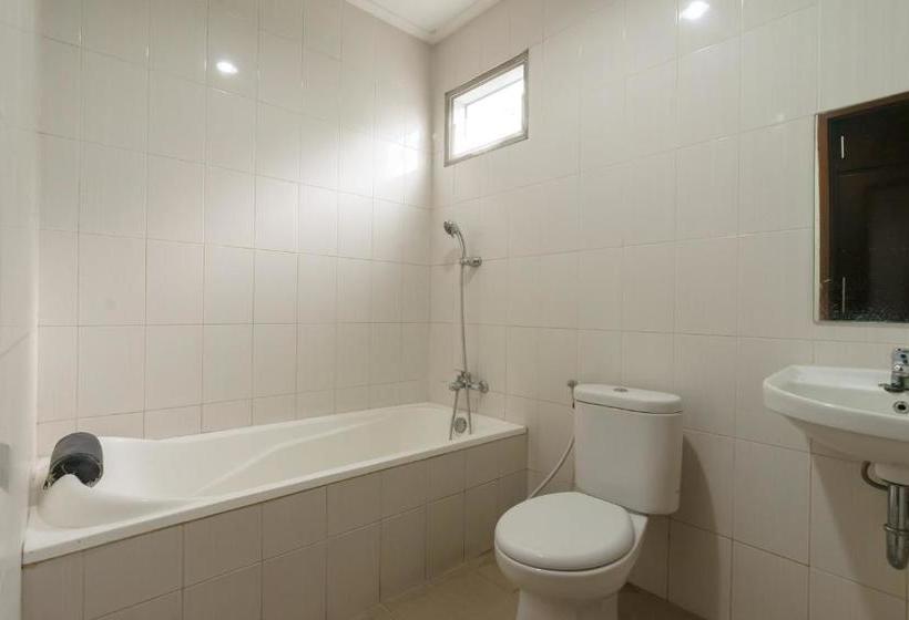 فندق Dago Suites Syariah Cikarang Mitra Reddoorz