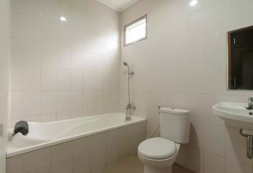 ホテル Dago Suites Syariah Cikarang Mitra Reddoorz