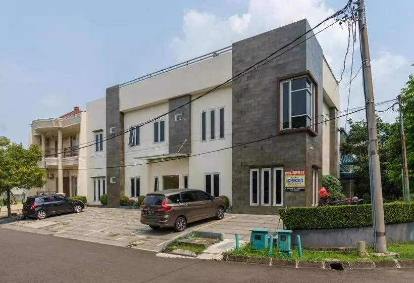 ホテル Dago Suites Syariah Cikarang Mitra Reddoorz
