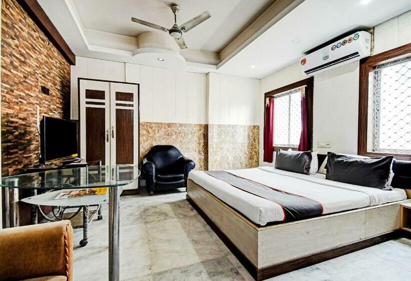 Hotel Shree Krishna S & Resort