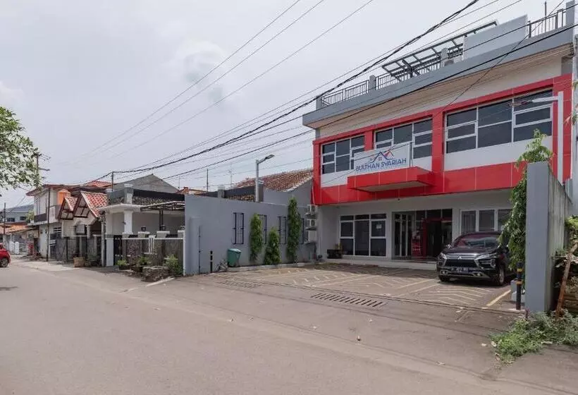 Hotelli Reddoorz Syariah Near Dprd Kabupaten Subang