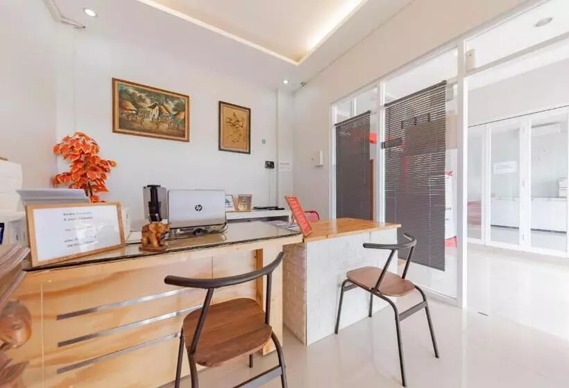 Hotelli Reddoorz Syariah Near Dprd Kabupaten Subang